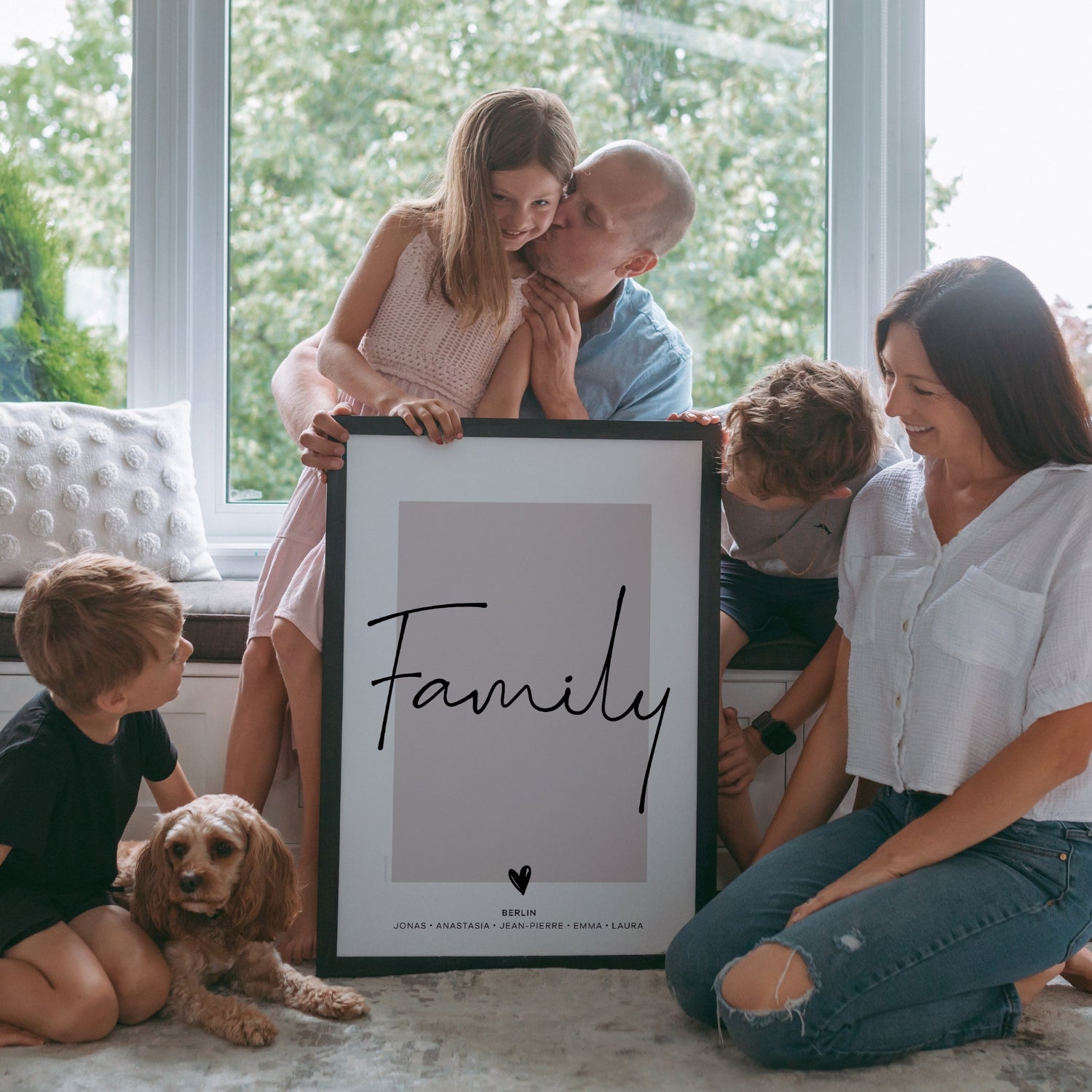 Personalisiertes Familienposter: minimalistische Line Art Illustration der Familie als Wandbild und besonderes Geschenk